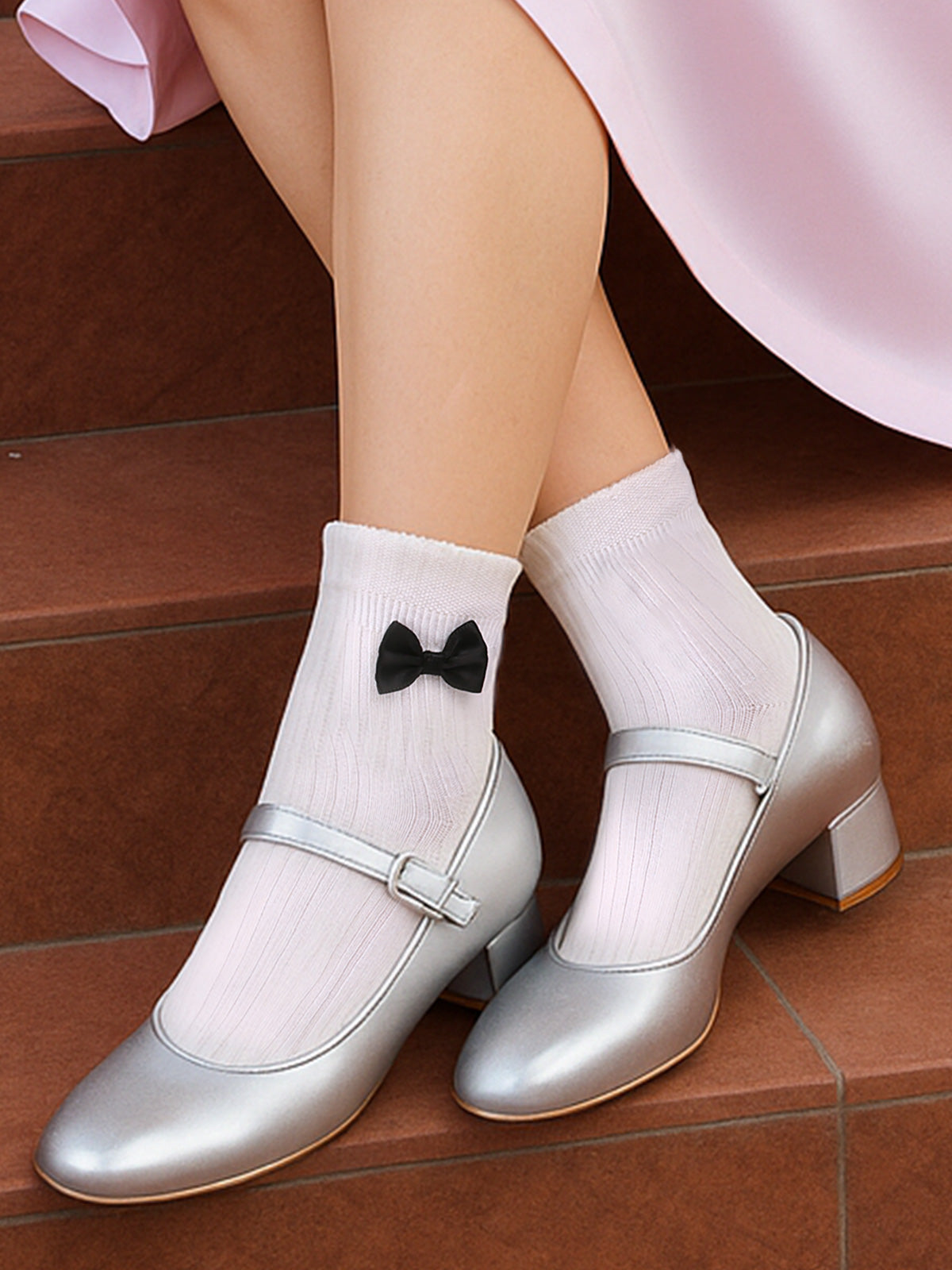 Mini Crew  5 Pairs  Bow Black and White